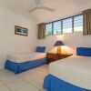 Отель Beach Front Lagoon Lodge Apartments в Whitsundays