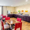 Отель QUALITY INN & SUITES NEAR TANGER OUTLET MALL, фото 11