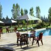 Отель Howard Johnson Inn Campana в Кампанье