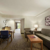 Отель Embassy Suites by Hilton Santa Ana Orange County Airport, фото 18