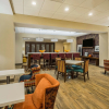 Отель Hampton Inn Newport, фото 12