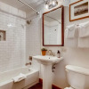 Отель The Springs Premier 2 Br/2 Bath- Walk To Slopes 2 Bedroom Condo, фото 12