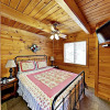 Отель Chalet W/ Epic Mountain Views & Hot Tub 3 Bedroom Cabin, фото 24