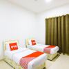 Отель Al Gazzaz Furnished Apartment by OYO Rooms, фото 4