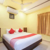 Отель OYO 48704 Rashi Farms, фото 4