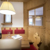 Отель Post Alpina - Family Mountain Chalets, фото 10