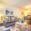 Отель Sarkar Suites - Blue Jays Way, фото 19