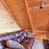 Отель Secluded W Game Room And Huge Wraparound Deck 3 Bedroom Cabin, фото 2