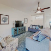 Отель Impeccable Canal-front W/ Lanai & Caged Pool 4 Bedroom Home, фото 9
