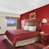 Отель Ramada by Wyndham East Orange, фото 4