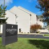 Отель Country Inn & Suites by Radisson, Toledo, OH в Моми