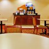 Отель Holiday Inn Express Hotel & Suites Dickson, фото 7