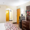 Отель Red Roof Inn And Suites Middletown - Franklin, фото 7