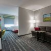 Отель Comfort Inn & Suites Fort Campbell, фото 3