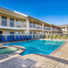 Отель Americas Best Value Inn New Braunfels San Antonio, фото 15