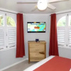 Отель Beach One Bedroom Suite A22, фото 4