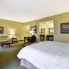 Отель Hampton Inn & Suites North Charleston-University Blvd, фото 5