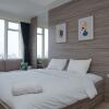 Отель Cozy and Tranquil Studio Menteng Park Apartment в Джакарте