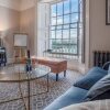 Отель Gwynne House - 6 Bedroom Luxurious Holiday Home - Tenby Harbour, фото 12