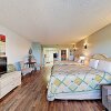 Отель 126 Sea Breeze Sail Away - One Bedroom Condo, фото 14