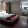 Отель Travelodge by Wyndham Orlando / Heart of International Drive, фото 3
