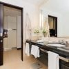 Отель High Floor Hotel Facilities Incl Studio, фото 24