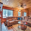Отель Fully Remodeled Munds Park Cabin: Deck & Fireplace, фото 2