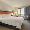 Отель Hampton Inn & Suites Dallas-Mesquite, фото 4