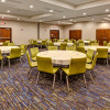 Отель Holiday Inn Express Louisville Airport Expo Center, an IHG Hotel, фото 15