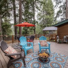 Отель A Peace Of Pine 2 Bedroom Home by NW Comfy Cabins by RedAwning, фото 24