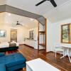 Отель Holiday Home 3 Bedrooms 1 Bathroom - Mission Beach, фото 17