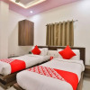 Отель OYO 22374 Hotel Navjivan, фото 18