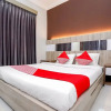 Отель OYO 747 Cipunegara Residence, фото 4