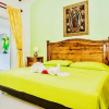 Отель Room in B&B - Deluxe Budget Balcony Room With Swimming Pool Air Conditioning and Parking, фото 2