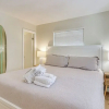 Отель Hilton Head Condo: Covered Balcony, Walk to Beach, фото 20