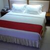 Отель Yadanar Theingi Hotel, фото 1