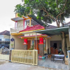 Отель OYO Life 3064 Mahameru Kost Putra, фото 19