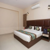 Отель OYO 13435 Atithi Suites, фото 5