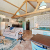 Отель Enticing Holiday Home in Eastermar near Burgumer Mar Lake, фото 3