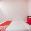Отель Oyo 48277 Royal Kings Guest House, фото 16