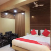 Отель Oyo Flagship 42122 Hotel Rahul, фото 3