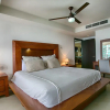 Отель Wake Up To Sounds Of The Ocean Condo, фото 3