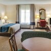 Отель Quality Inn & Suites Olde Town в Портсмуте