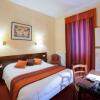 Отель Hôtel Les Tilleuls, Bourges, фото 2