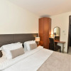 Отель Art Plaza Hotel, фото 3