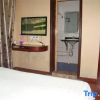 Отель Huaxiang Hotel, фото 1