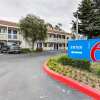 Отель Motel 6 Salinas, CA - North Monterey Area, фото 15