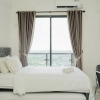 Отель Cozy And Nice Studio At Sky House Bsd Apartment, фото 14