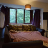 Отель Spacious 1-bed Apartment in Croydon-free Parking, фото 2