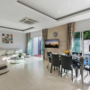 Отель Trixie Town House Unit 3, фото 10